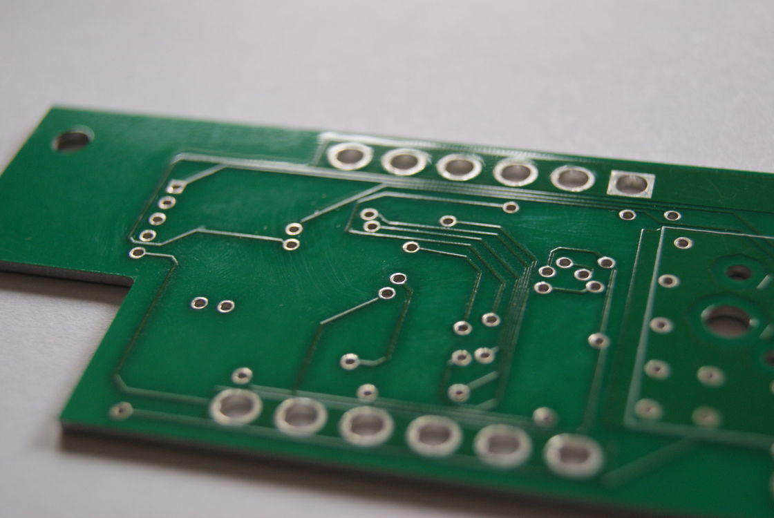 0.5/1/2/3/5/8 W Wärmeleitfähigkeit IMS-PCB mit weißem Seidenblech und ISO 9001 2015-Zertifizierung